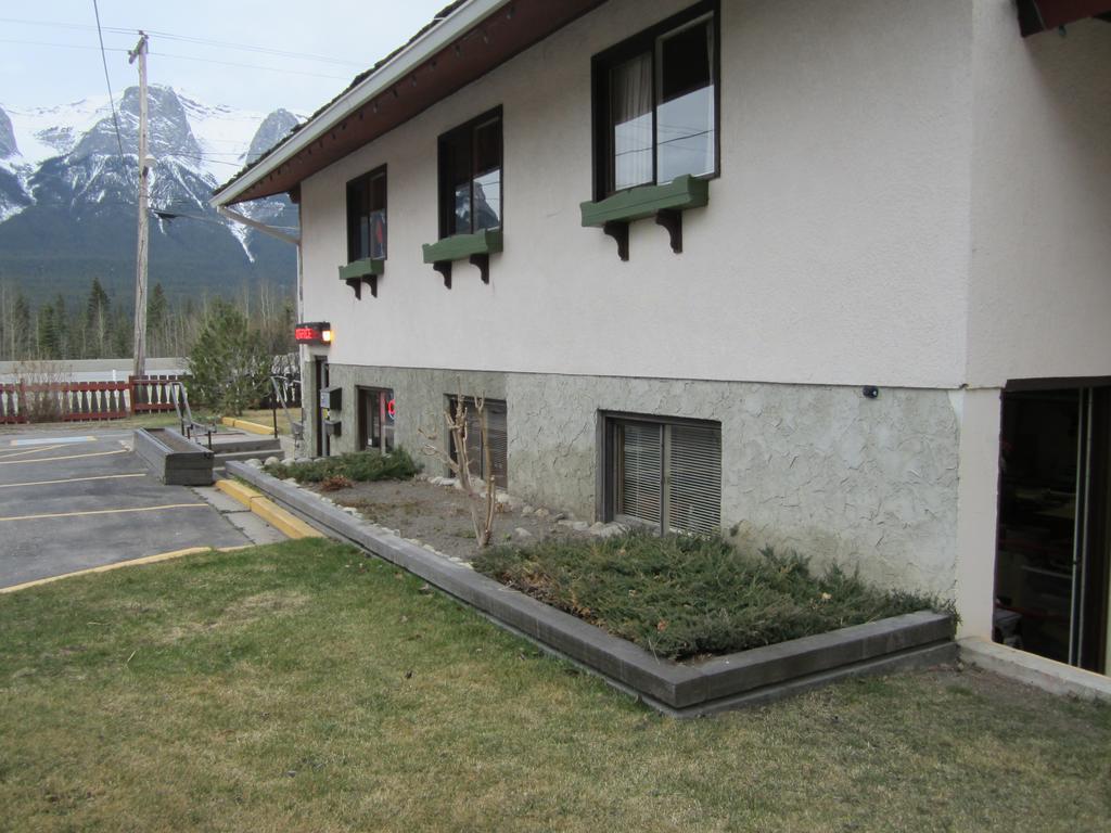 كانمور The Gateway Inn المظهر الخارجي الصورة