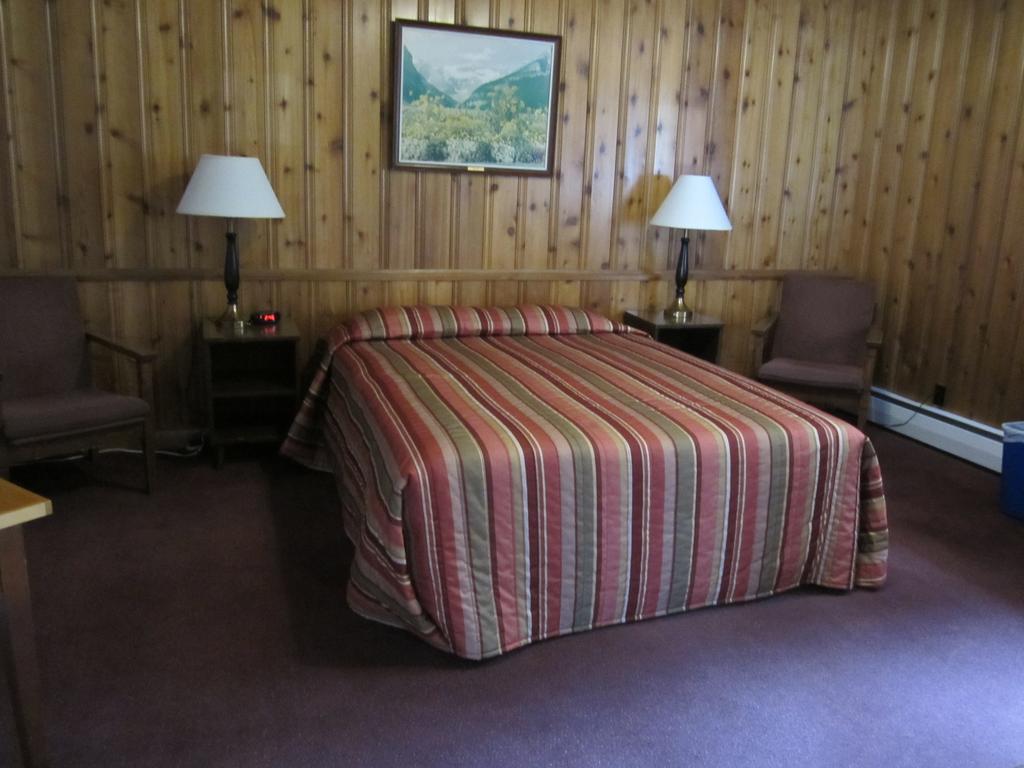 كانمور The Gateway Inn الغرفة الصورة